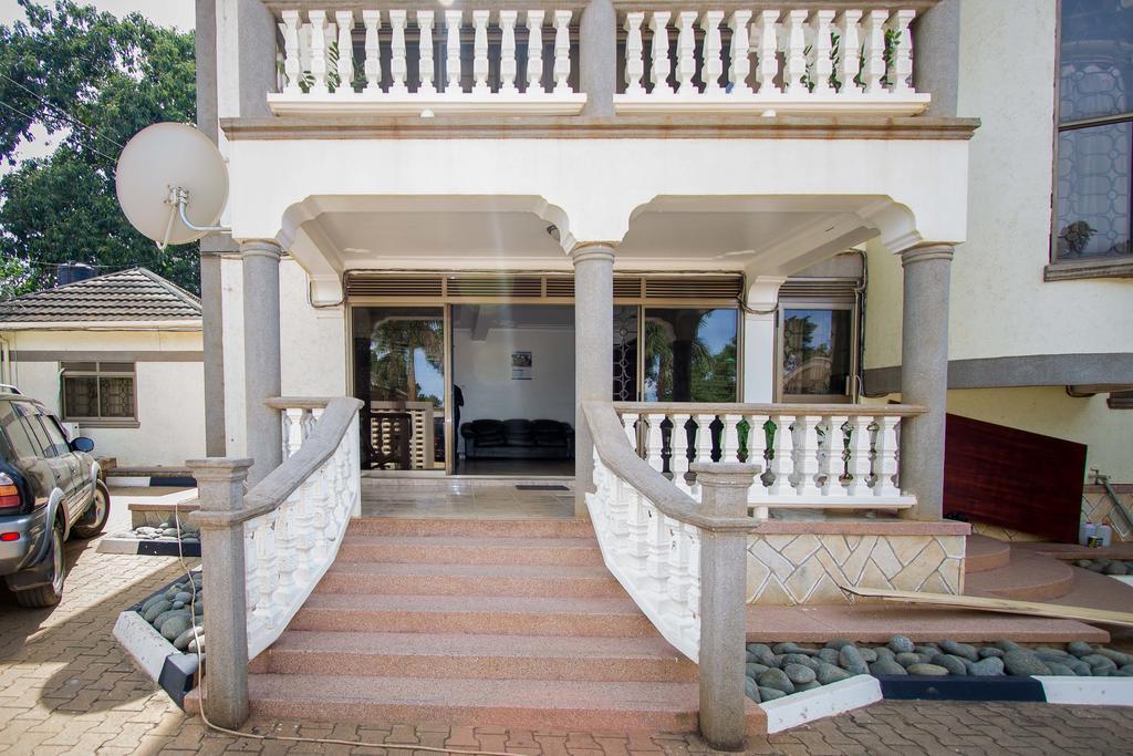 Alfa Hotel Munyonyo คัมพาลา ภายนอก รูปภาพ