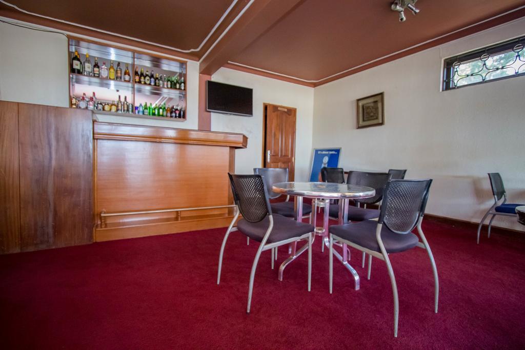 Alfa Hotel Munyonyo คัมพาลา ภายนอก รูปภาพ